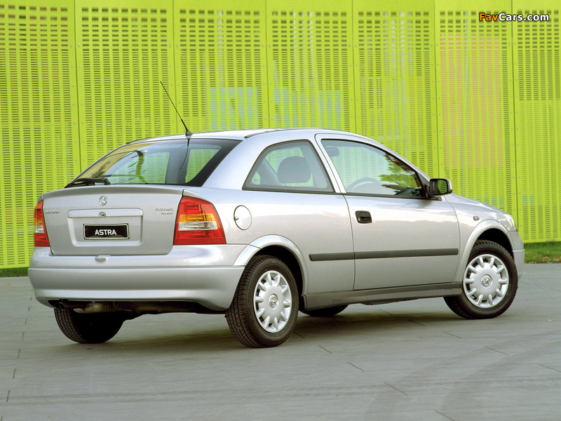 Holden Astra 3-door (TS) 1998–2004 photos (800 x 600)