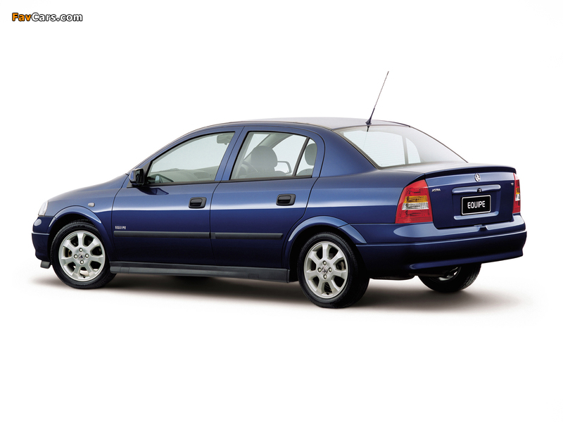 Holden TS Astra Sedan 1999–2004 pictures (800 x 600)