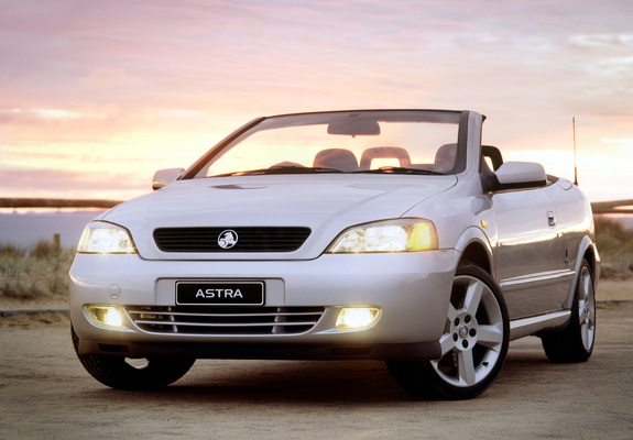 Holden TS Astra Convertible 2001–04 pictures