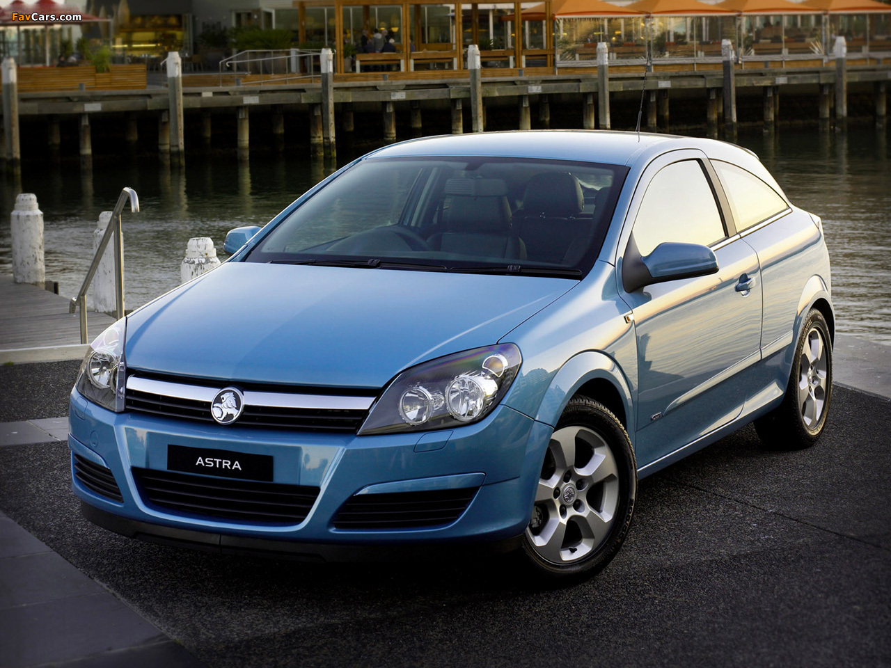 Holden Astra 3-door (AH) 2005–09 photos (1280 x 960)