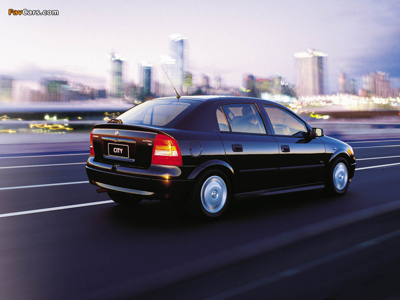 Photos of Holden TS Astra 5-door 1998–2004 (800 x 600)