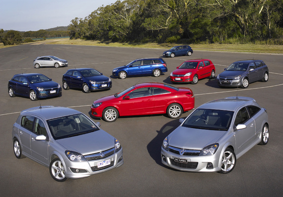Pictures of Holden Astra