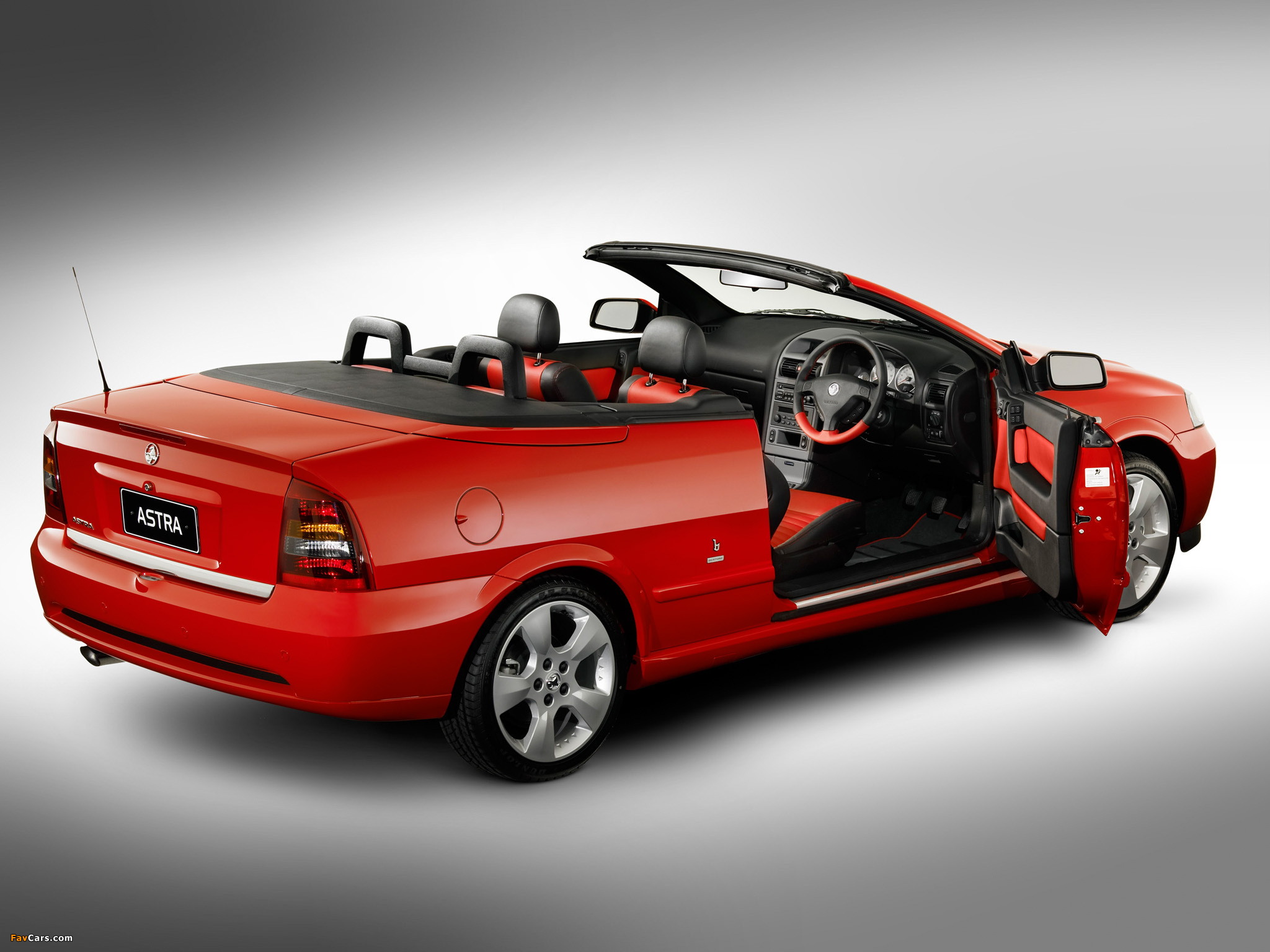 Pictures of Holden TS Astra Convertible Linea Rossa 2004 (2048 x 1536)