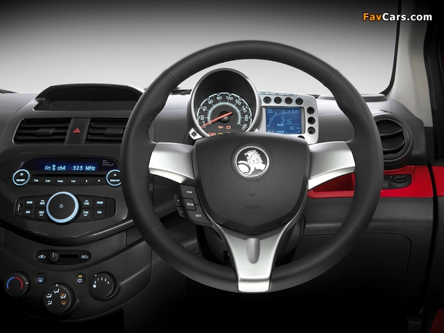 Holden Barina Spark (MJ) 2010–12 wallpapers (640 x 480)
