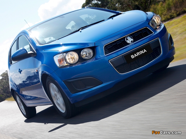 Holden Barina (TM) 2011 pictures (640 x 480)