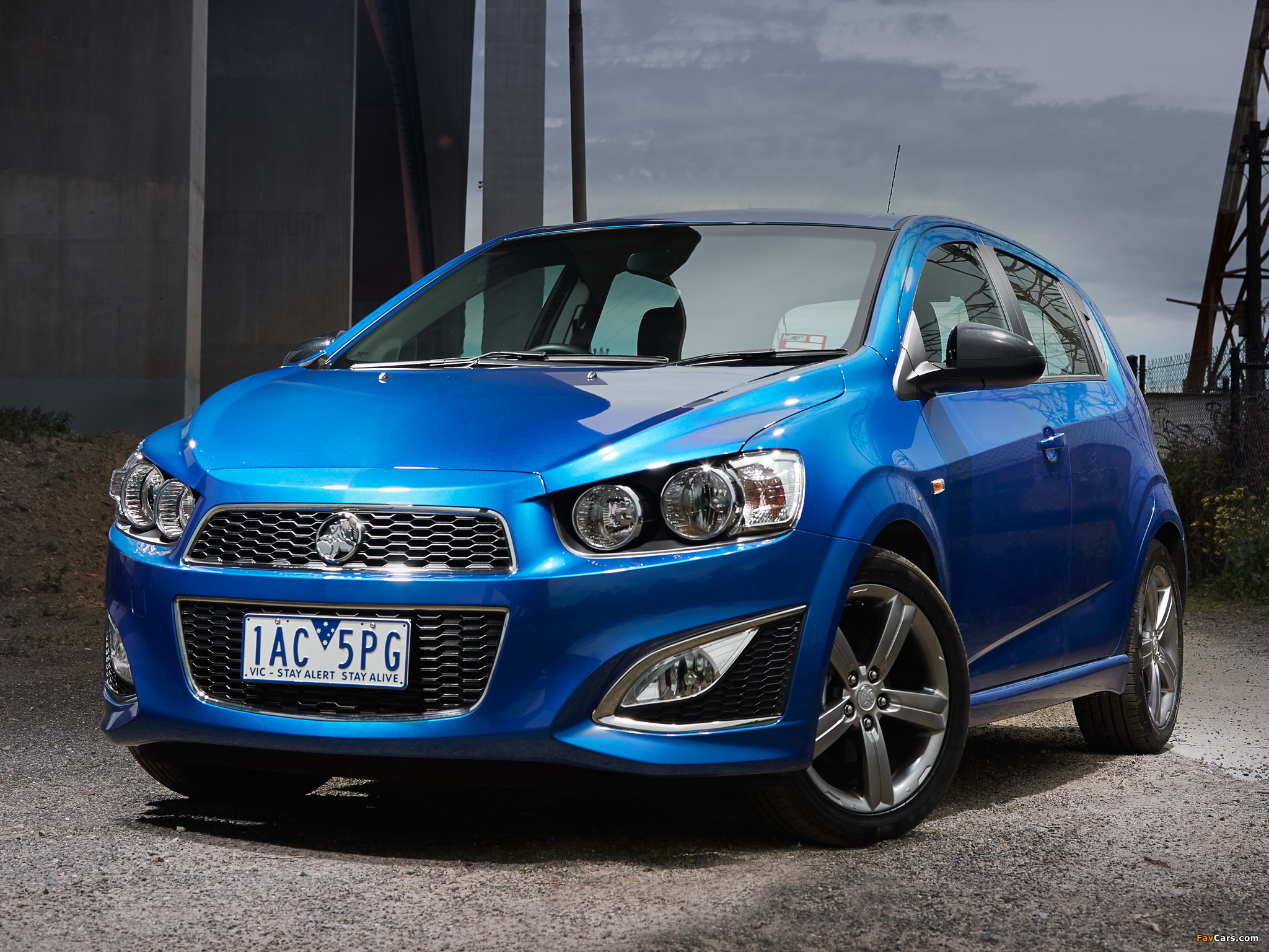 Holden Barina RS (TM) 2013 wallpapers (2048 x 1536)