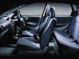 Images of Holden XC Barina 5-door 2000–03