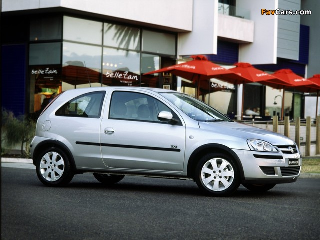 Images of Holden XC Barina 3-door 2003–05 (640 x 480)