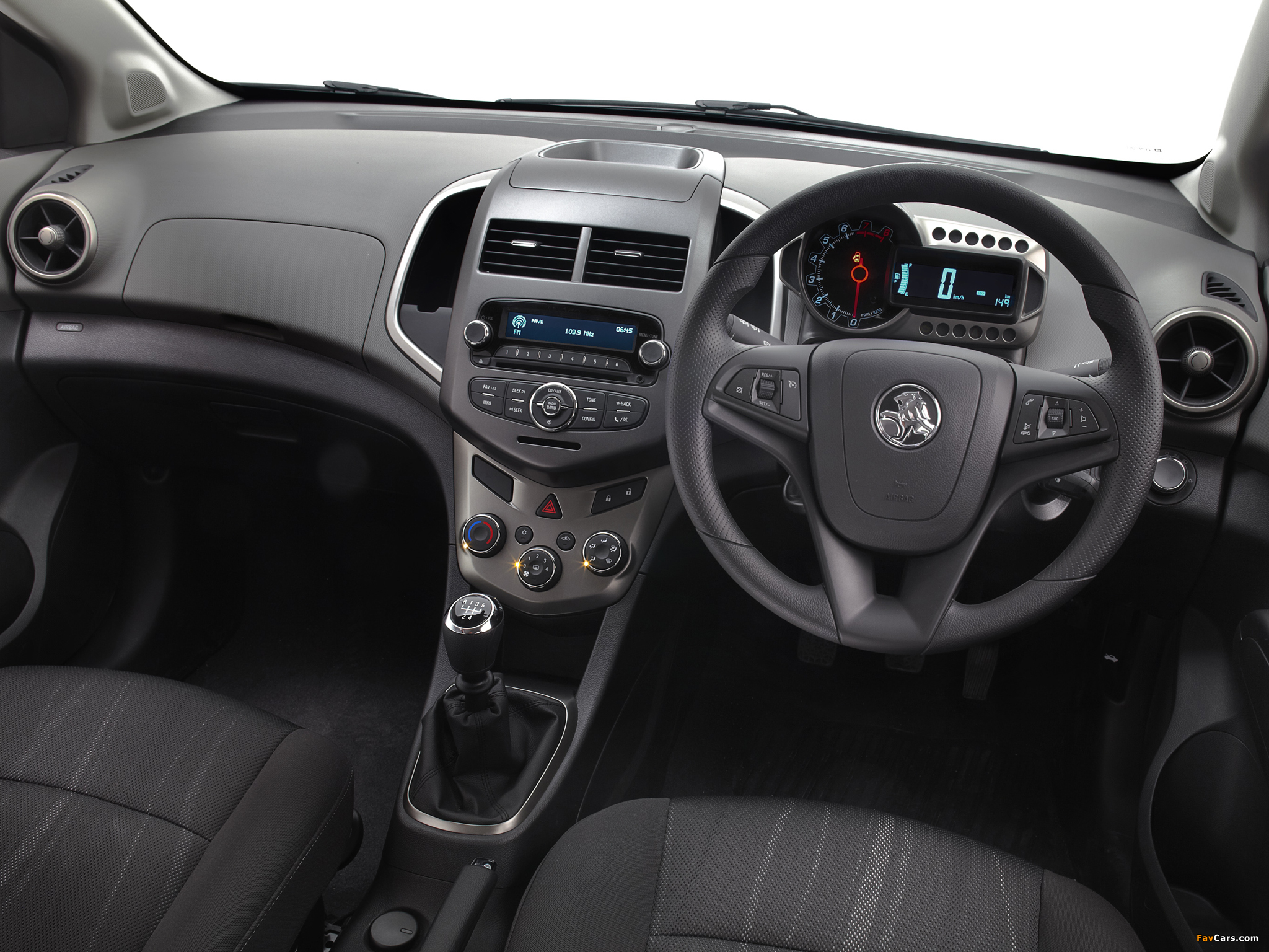 Images of Holden Barina (TM) 2011 (2048 x 1536)