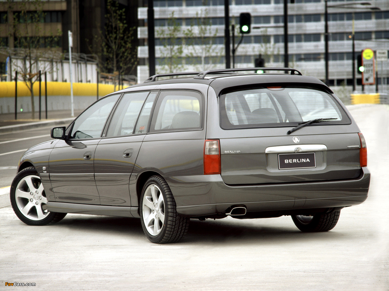 Holden VY Berlina Wagon 2002–04 wallpapers (1280 x 960)