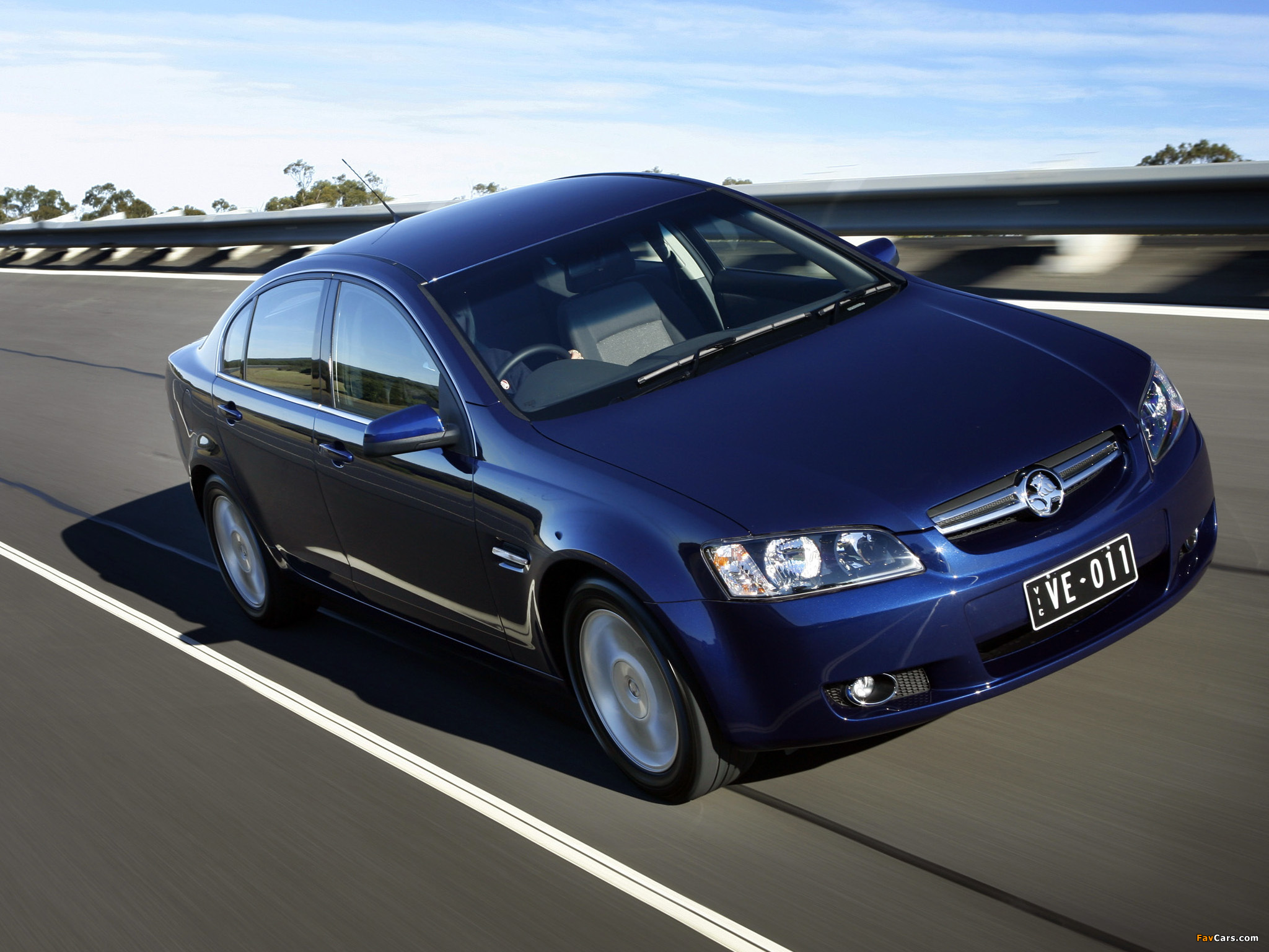 Holden VE Berlina 2006–10 wallpapers (2048 x 1536)