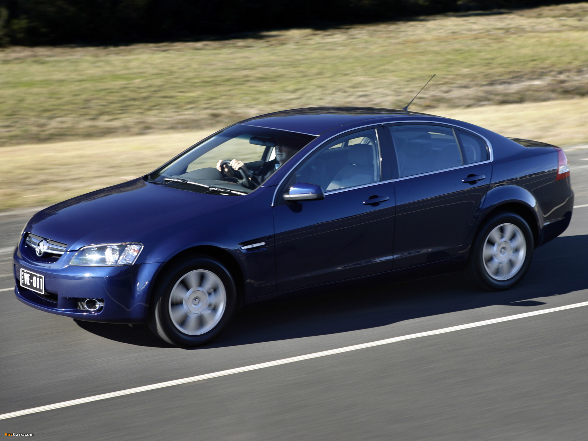 Images of Holden VE Berlina 2006–10 (2048 x 1536)