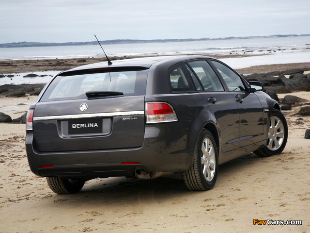 Images of Holden VE Berlina Sportwagon 2008–10 (640 x 480)