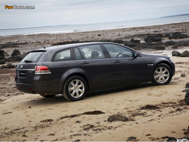 Photos of Holden VE Berlina Sportwagon 2008–10 (640 x 480)