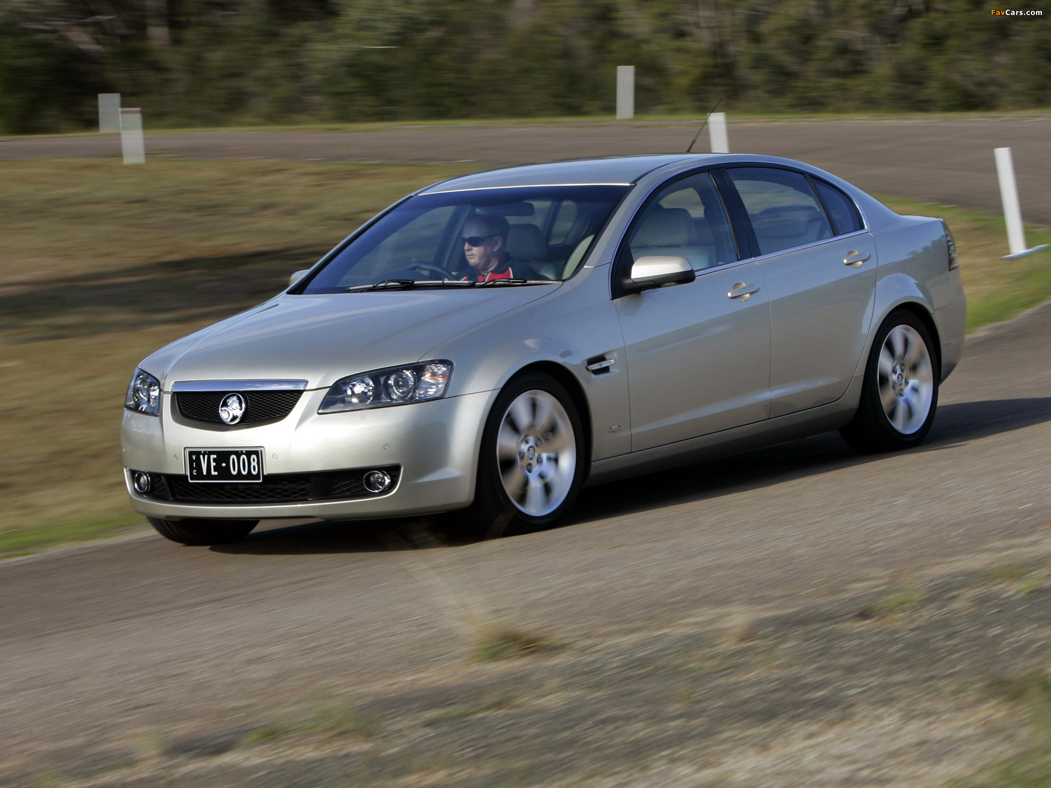 Holden VE Calais V 2006–10 images (2048 x 1536)