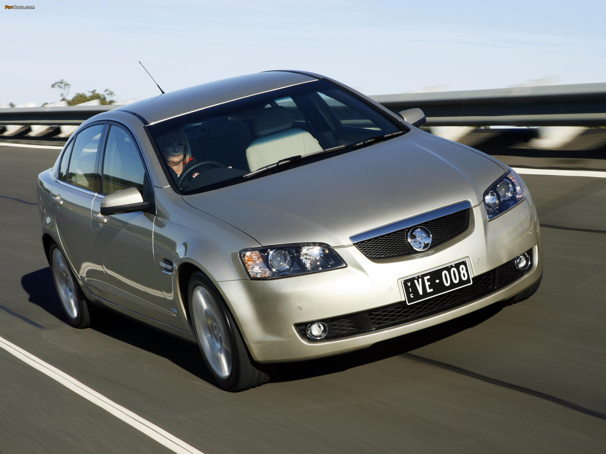 Holden VE Calais V 2006–10 pictures (2048 x 1536)