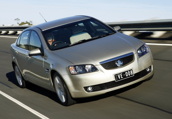 Holden VE Calais V 2006–10 pictures