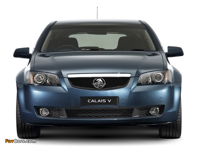 Holden VE Calais V Sportwagon 2008–10 pictures (640 x 480)