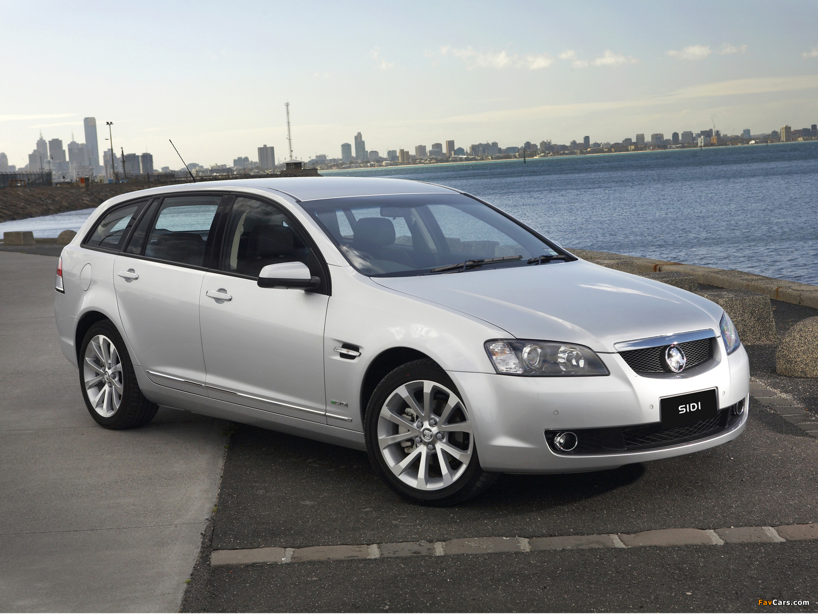 Holden VE Calais V Sportwagon 2008–10 pictures (1600 x 1200)