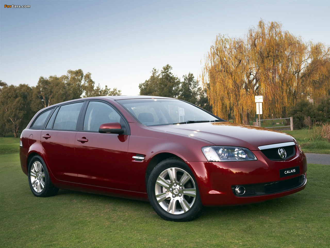 Images of Holden VE Calais Sportwagon 2008–10 (1280 x 960)