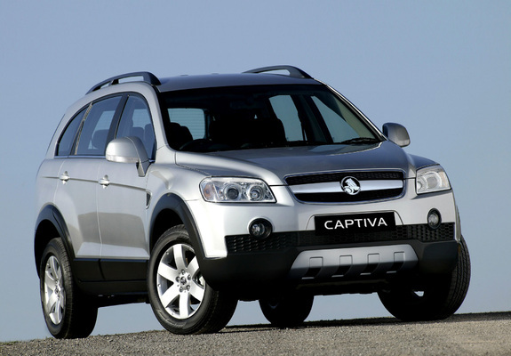 Holden Captiva 2006–10 photos