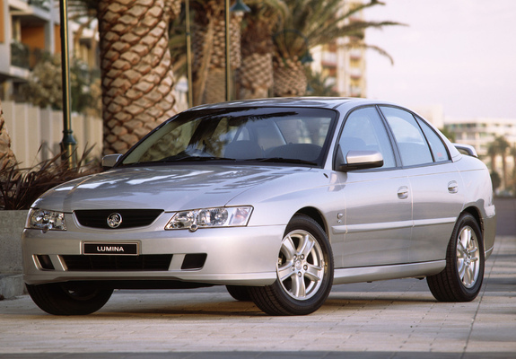 Holden Commodore Lumina (VY) 2002–04 images