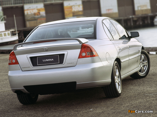 Holden Commodore Lumina (VY) 2002–04 photos (640 x 480)