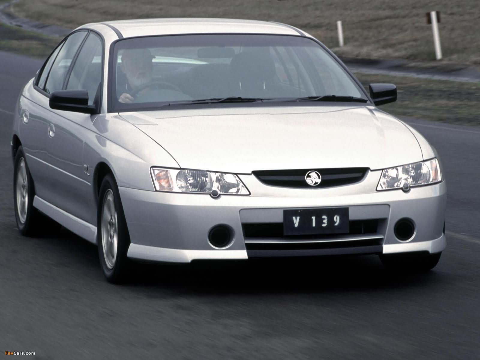 Holden Commodore S (VY) 2002–04 photos (1600 x 1200)