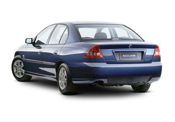 Holden Commodore Acclaim (VY) 2002–04 pictures