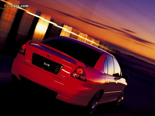 Holden Commodore SV8 (VY) 2002–04 pictures (640 x 480)