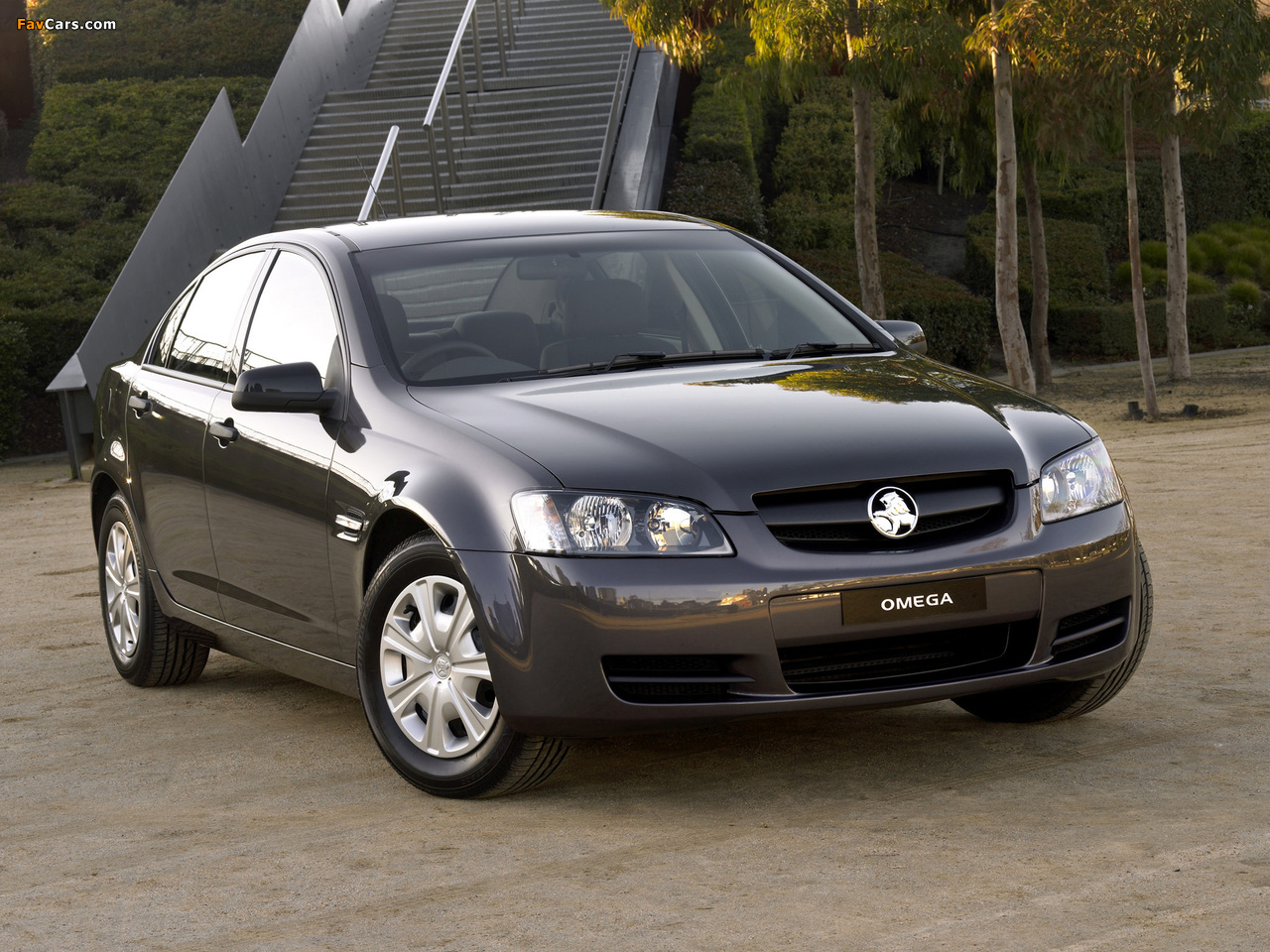 Holden VE Commodore Omega 2006–10 pictures (1280 x 960)