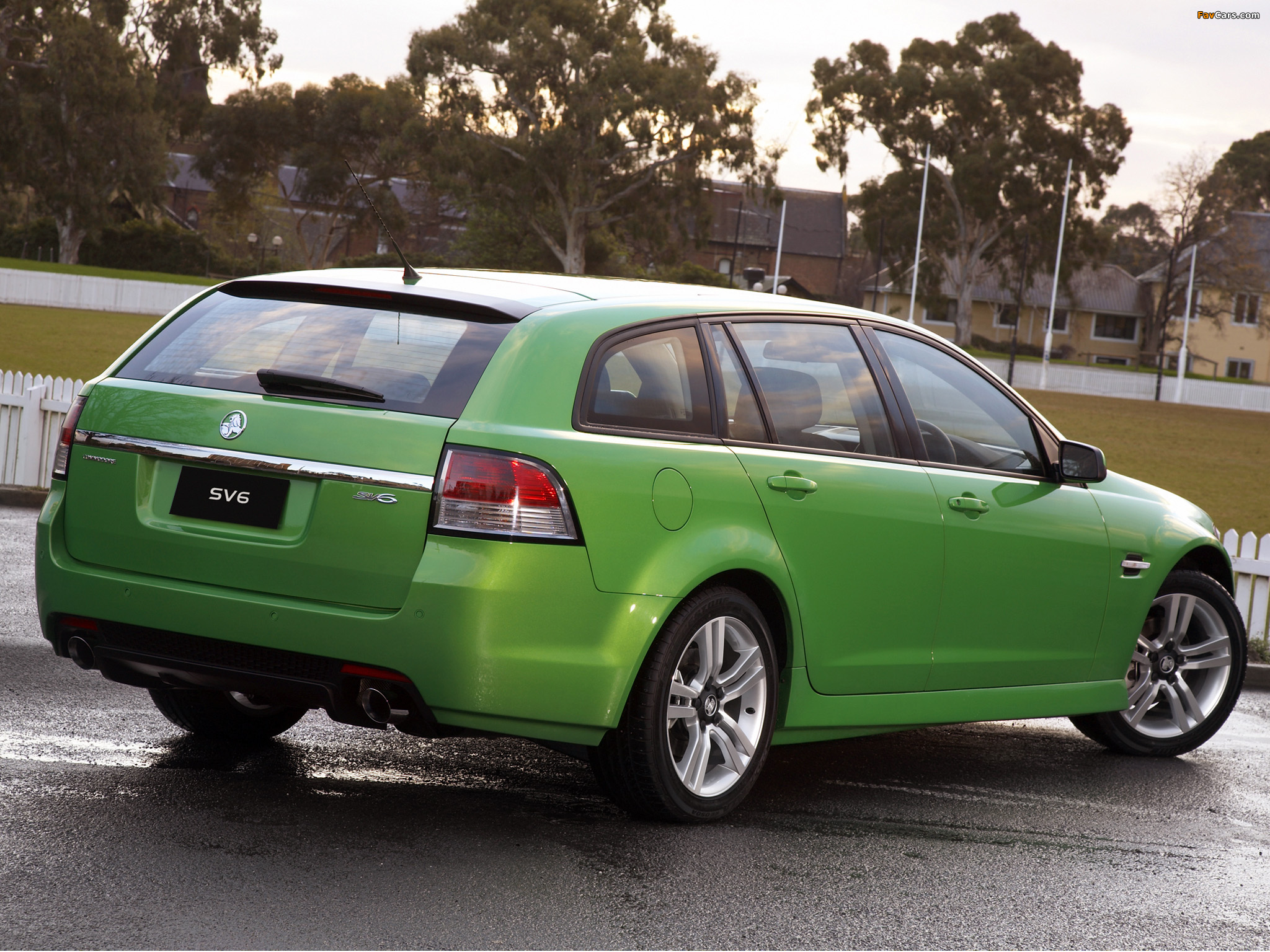 Holden Commodore SV6 Sportwagon (VE) 2008–10 wallpapers (2048 x 1536)