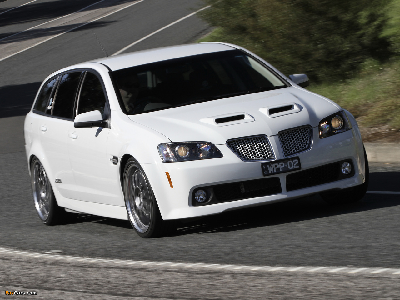 Walkinshaw Performance Holden Commodore SS V Sportwagon (VE) 2010 wallpapers (1280 x 960)