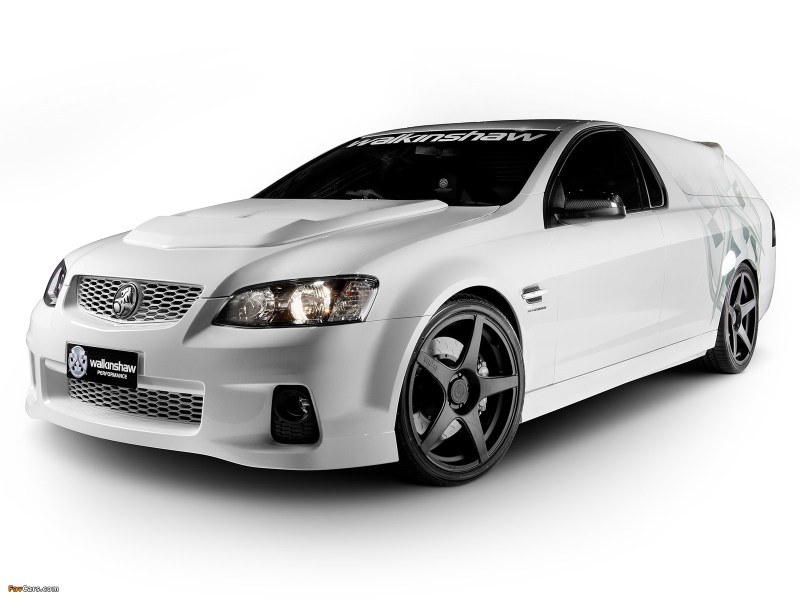 Walkinshaw Performance Holden Commodore SuperUte (VE) 2011 photos (1600 x 1200)