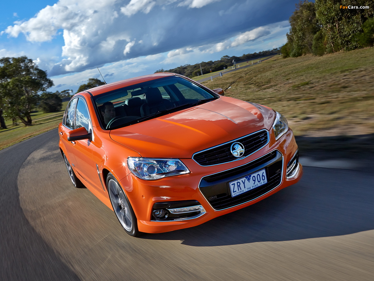 Holden Commodore SS V (VF) 2013 images (1280 x 960)