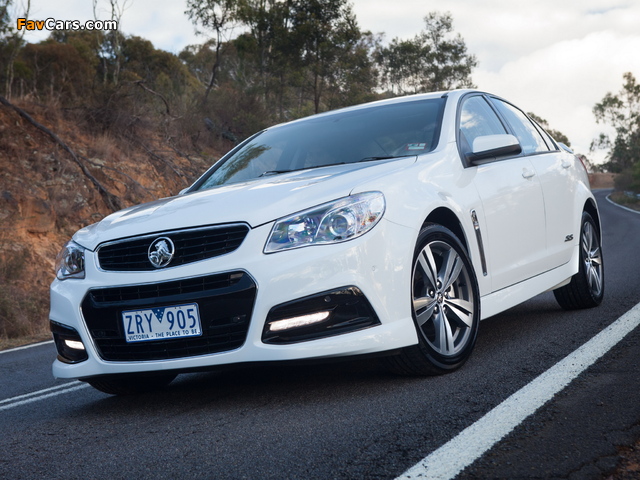 Holden Commodore SS (VF) 2013 photos (640 x 480)