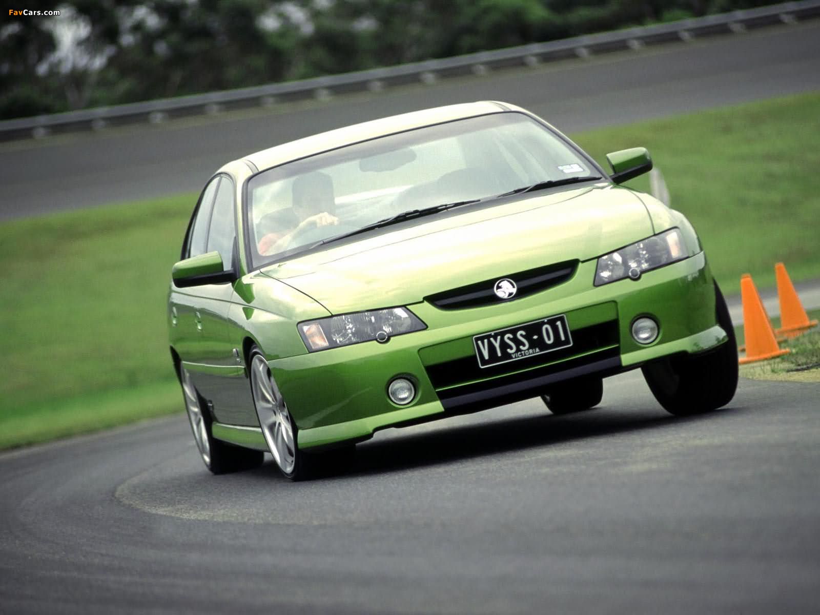 Images of Holden VY Commodore SS 2002–04 (1600 x 1200)