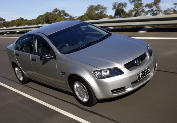 Images of Holden VE Commodore Omega 2006–10