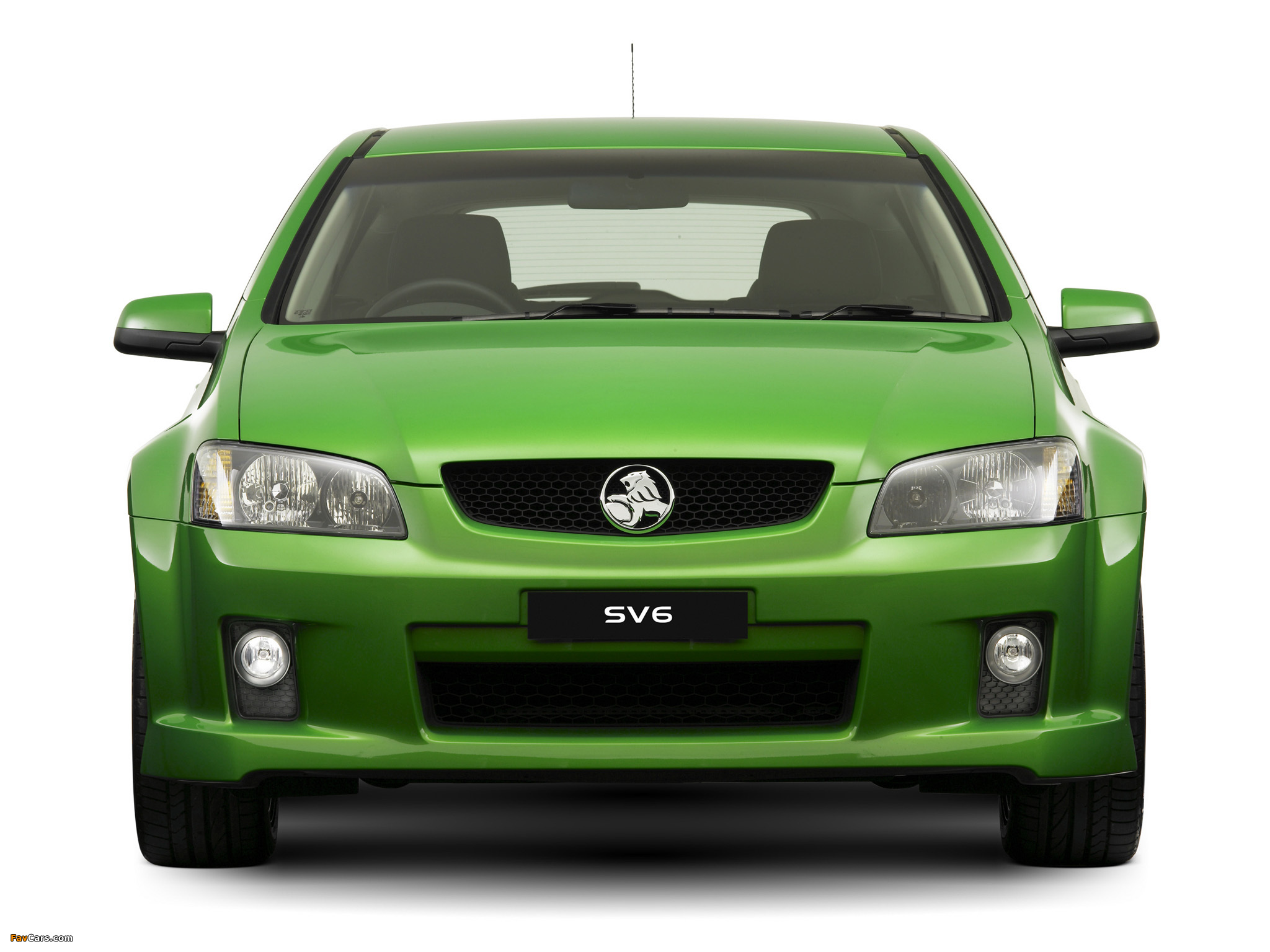 Images of Holden Commodore SV6 Sportwagon (VE) 2008–10 (2048 x 1536)