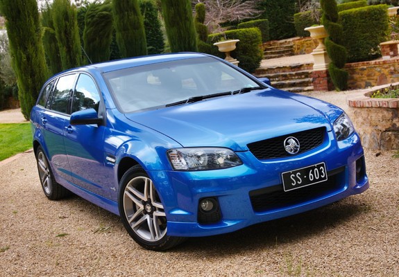Images of Holden Commodore SS Sportwagon (VE Series II) 2010–13