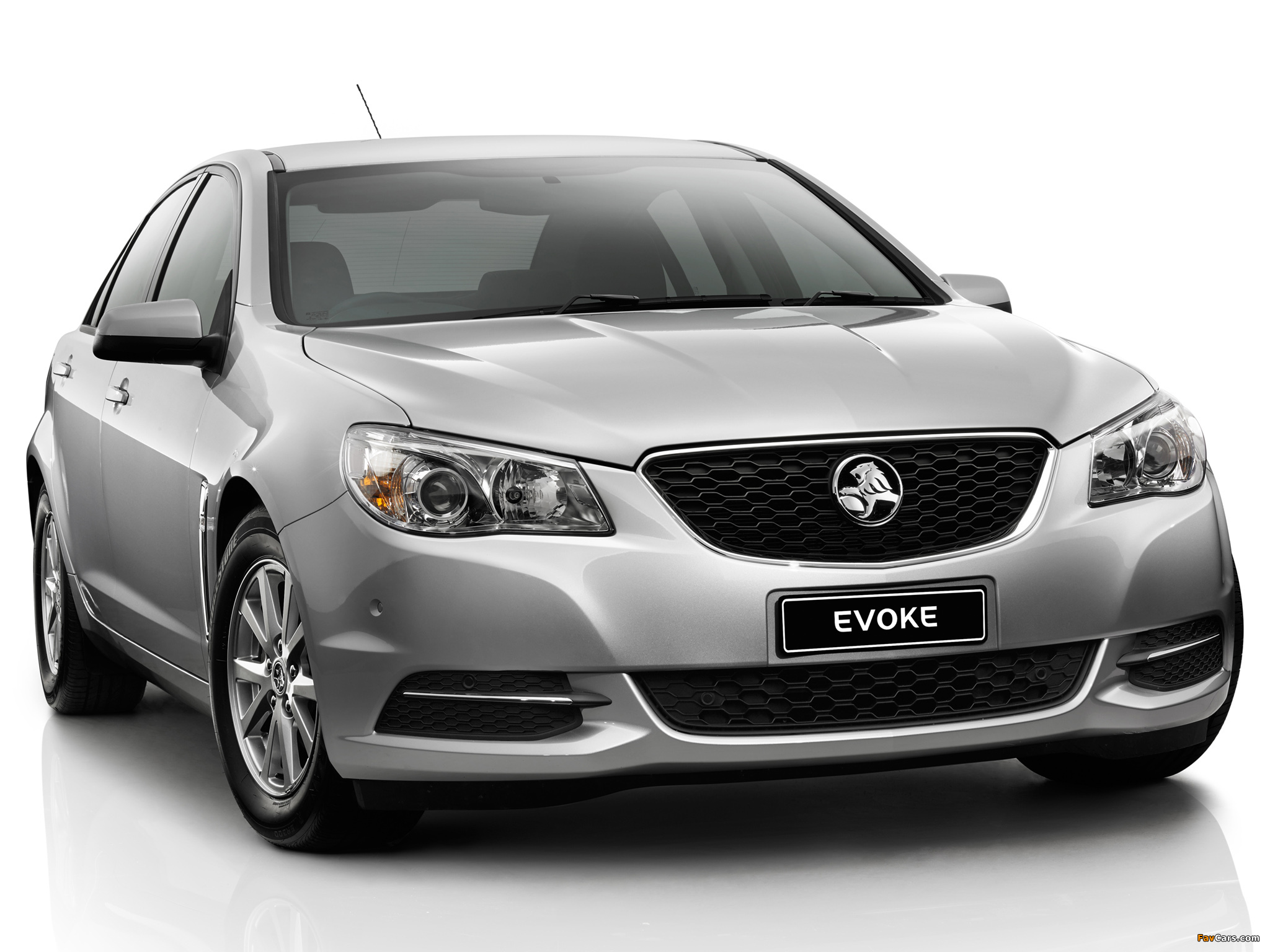 Images of Holden Commodore Evoke (VF) 2013 (2048 x 1536)