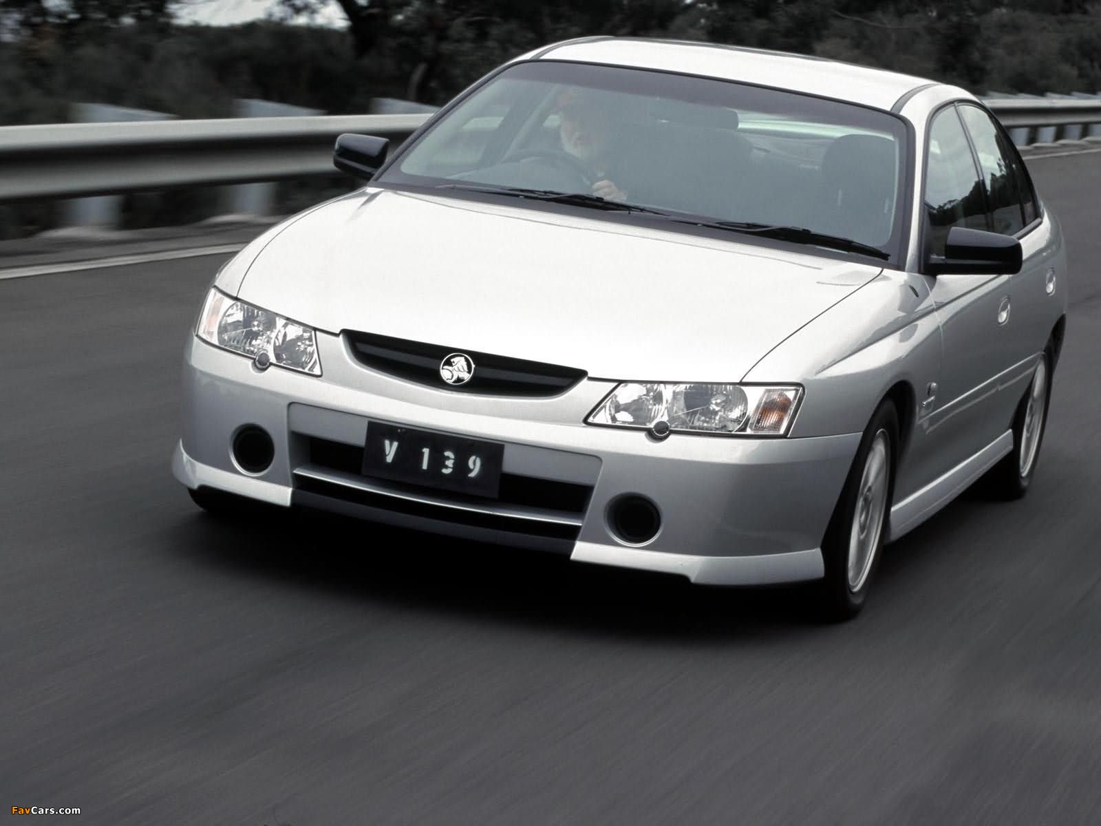 Photos of Holden Commodore S (VY) 2002–04 (1600 x 1200)