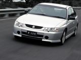 Photos of Holden Commodore S (VY) 2002–04