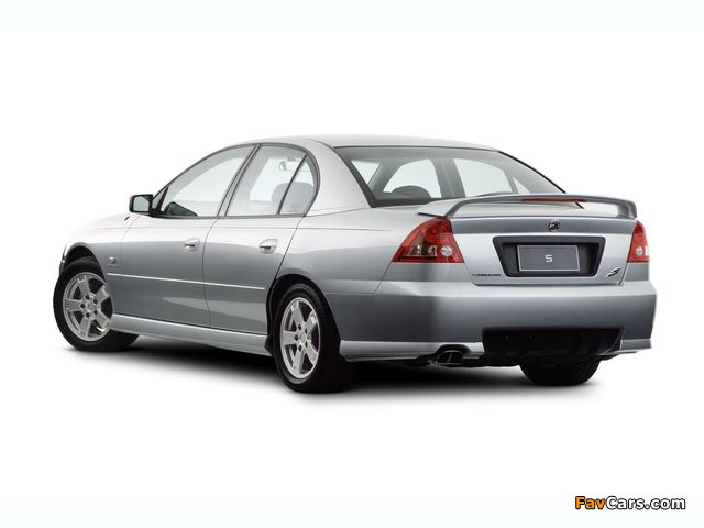 Photos of Holden Commodore S (VY) 2002–04 (640 x 480)