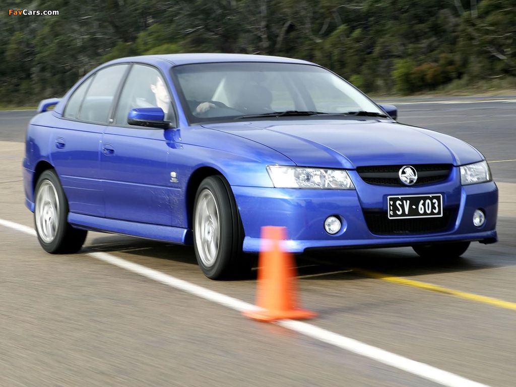 Photos of Holden VZ Commodore SV6 2004–06 (1024 x 768)