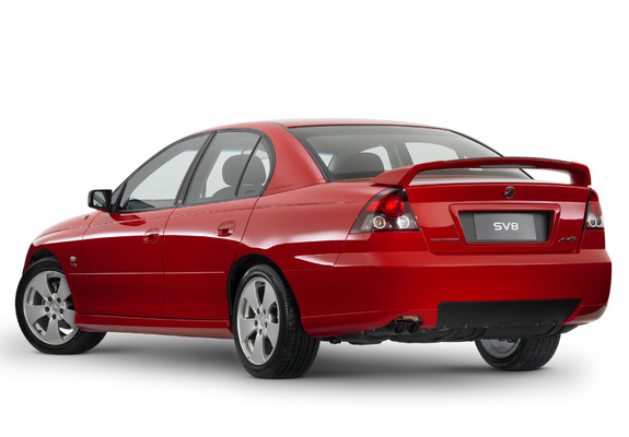 Photos of Holden Commodore SV8 (VZ) 2004–06