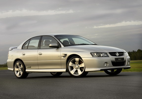 Photos of Holden Commodore SS-Z (VZ) 2005–06