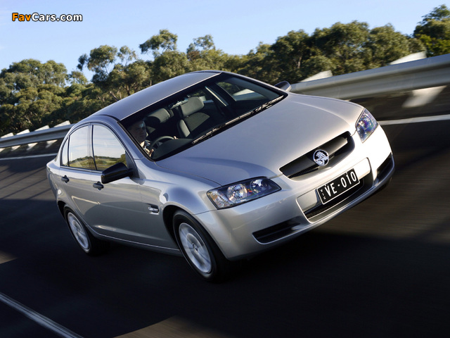 Photos of Holden VE Commodore Omega 2006–10 (640 x 480)