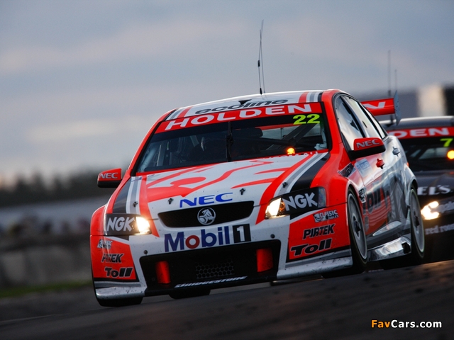 Photos of Holden VE Commodore V8 Supercar 2007–10 (640 x 480)