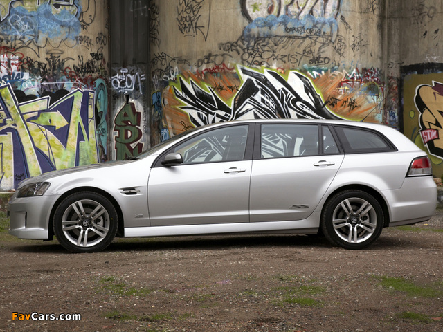 Photos of Holden Commodore SS Sportwagon (VE) 2008–10 (640 x 480)